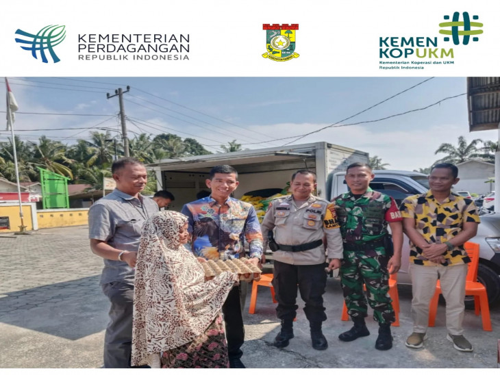 Demi Turunkan Harga dan Kendalikan Inflasi, Disperdagkop & UMK Buka Operasi Pasar di Desa Kualu