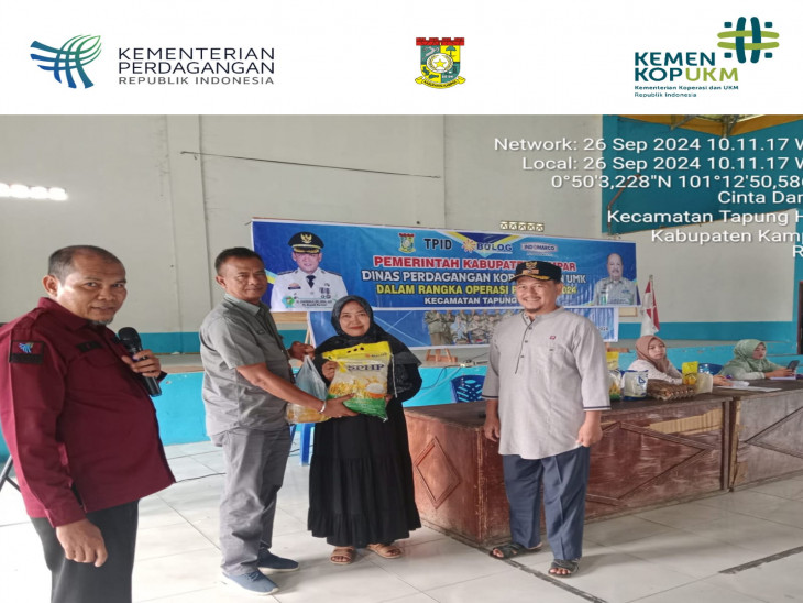 Optimis Kendalikan Inflasi Daerah, Disperdagkop & UMK Kampar Gelar Operasi Pasar di Desa Cinta Damai
