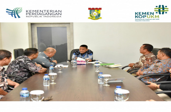 Kadis Perdagkop & UMK Kab. Kampar Hadiri Rapat Audiensi Empat KUD di Kampar bersama Pj Bupati Kampar