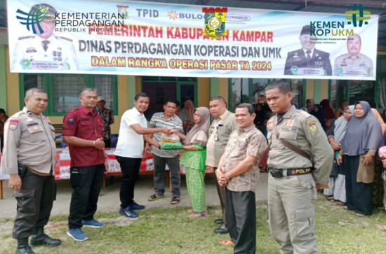 Pj. Bupati diwakili Kadis Pariwisata & Kebudayaan Menghadiri OP Disperdagkop & UMK di Desa Tanjung